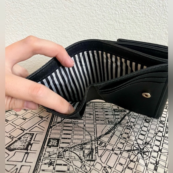 Kate Spade Black Trifold Wallet with Striped Interior - Picture 8 of 8